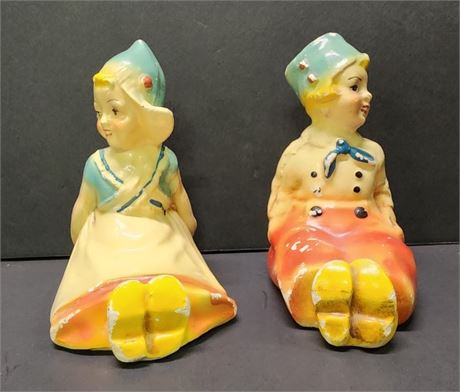 Vintage Holland Mantle Figurine Pair