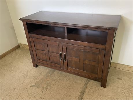 Media/Entertainment Cabinet - 47x18x32