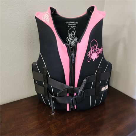 Nice h20 Ladies Life Vest - Small 32-36"