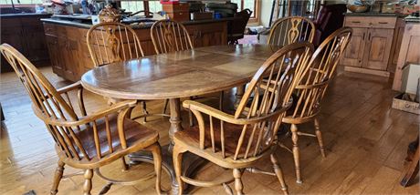 Vintage Drexel Dining Room Table w/ 6 Chairs 2 Leaves - 42"-74"L