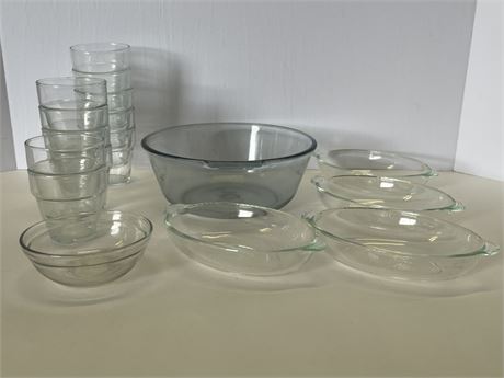 Vintage Clear Pyrex Ovenware