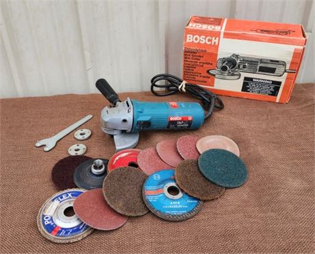 4½" Bosch Grinder w/ Cut-Off & Sanding Wheels