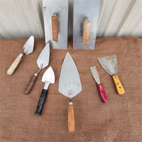 Assorted Trowels