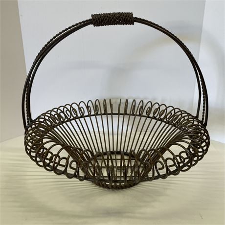 Mexico Metal Handled Basket...18"dia/16" Tall