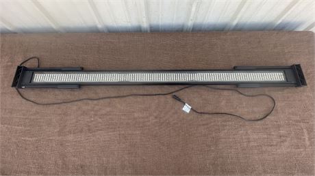 Fluval Portable Light Bar