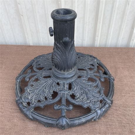 Nice Cast Iron Umbrella Stand...18"dia