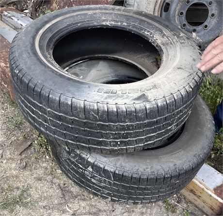 2 USED TIRES