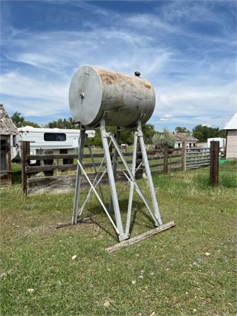 FUEL TANK AND STAND