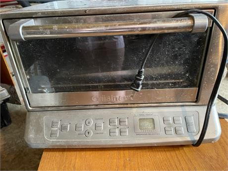 CUISNART TOASTER OVEN