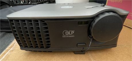 DELL PROJECTOR