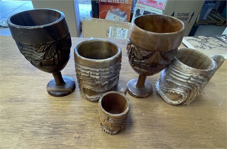 VINTAGE WOODEN HAWAIIAN CUPS