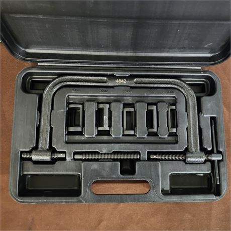 Heavy Duty Spring Compressor Set w/ Case