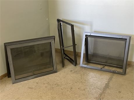 3 Aluminum Window - 33x28