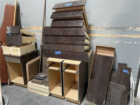 Miscellaneous cabinet doors, and drawers
