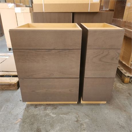 Pallet of Drawered Cabinets - Total of 3 Sets