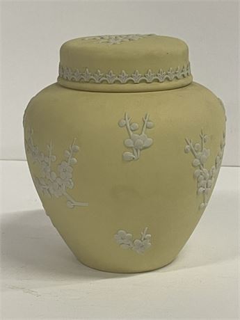Wedgwood Ginger Jar / Lidded Vase Jasper ware Primrose Yellow Small - 6"⬆️