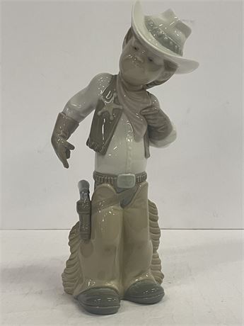 Collectible Signed & No. LLadro Spain Cowboy Statue...11" Tall
