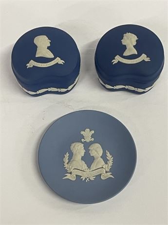 Wedgwood Blue Jasperware Plate, Trinket Boxes-1981 Royal Wedding Charles & Diana
