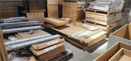 Assorted Pallets of Filler, End Panels, Filler Panels - Assorted Sizes