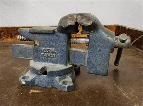 3 1/2" Bench Vise