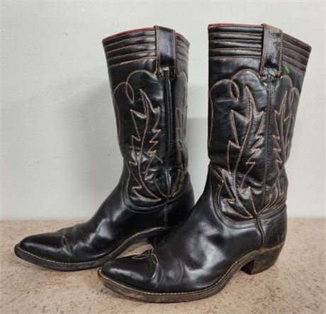 Vintage Ladies Boots...7.5sz