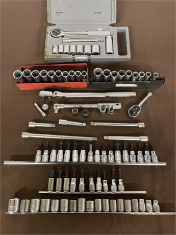 Assorted Sockets/Drives/Extensions