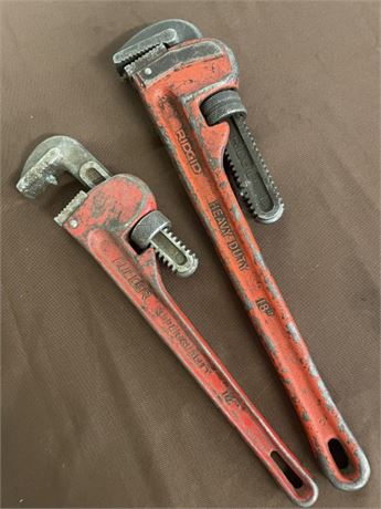 18" & 14" Pipe Wrench Pair