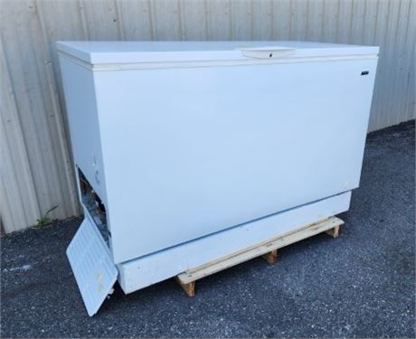 Nice Kenmore Chest Freezer with Riser Base...61x72x35
