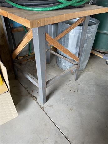 Heavy Duty Shop Stand