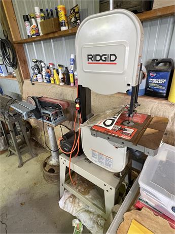 Rigid Bandsaw on Stand