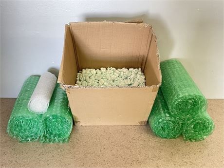 Assorted Packing Material...16"x10'
