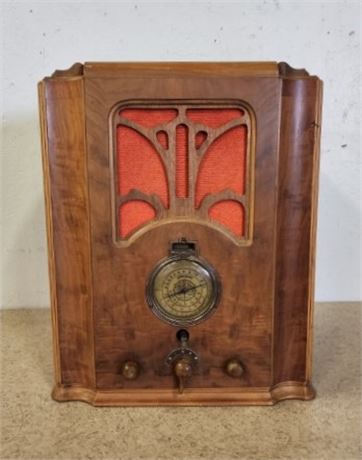 Vintage Crosley All Wave Radio...16x10x20