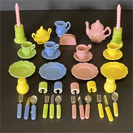 Very Nice Kids Porcelain Tea/Table Set