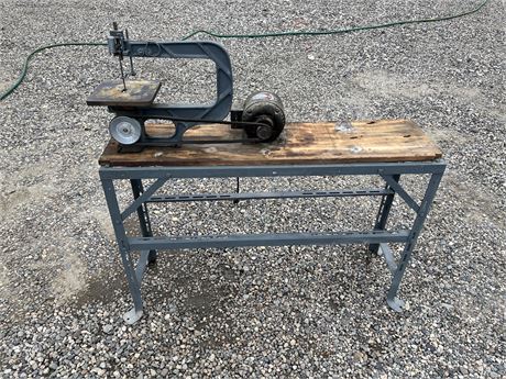 Very Old Very Heavy Scroll Saw