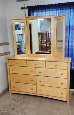 Nice Shaker Style Dresser with Mirror...64x17x80