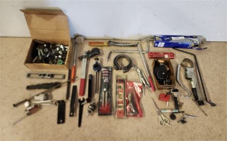 Assorted Mechanics Specialty Tools