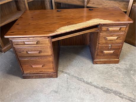 Unique Locking Desk with Key/Pullout...