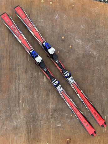 Pair of Rossignol 177 Snow Skis