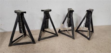 4- Jack Stands