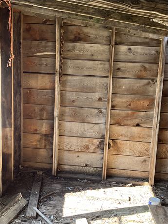 Salvage Wood From Old Chicken Coop/Hen House