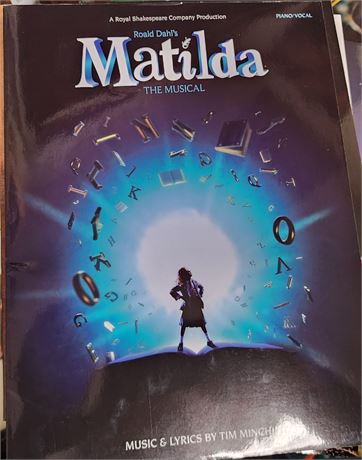 Piano Vocal Selections From The Musical  Matilda