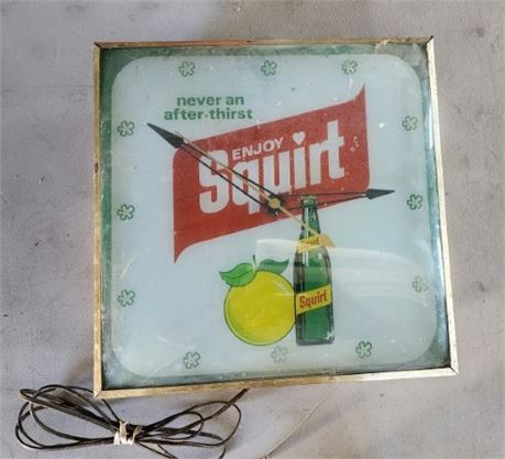 Vintage Glass Front Squirt Wall Clock -Works - 15x15