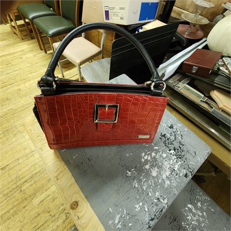 MICHE Purse with 6 Magnetic Covers