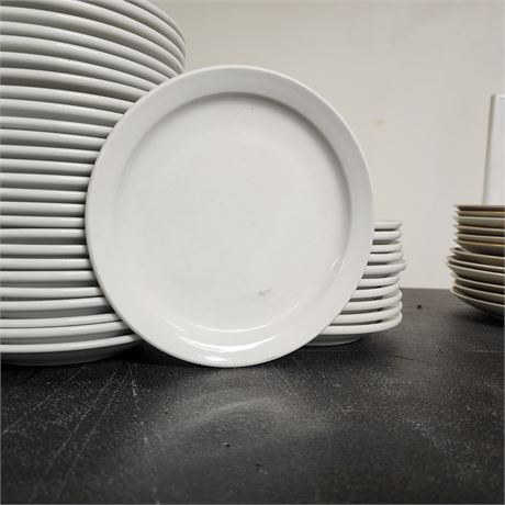7 Qty Restaurant Quality White Dessert Plates