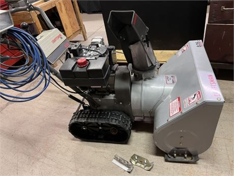 Craftsman 2 Stage Electric Start 8/26 Trac Plus Snowblower - Runs