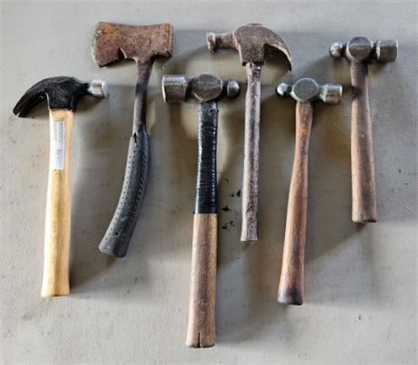 Assorted Hammers/Hatchet