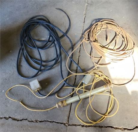 Power Cords & Light (one needs an end)