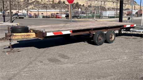 1986 20'x 8' Flatbed Trailer - Clear title