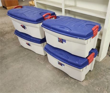 4 - 25 Gallon Rubbermaid Lidded Totes