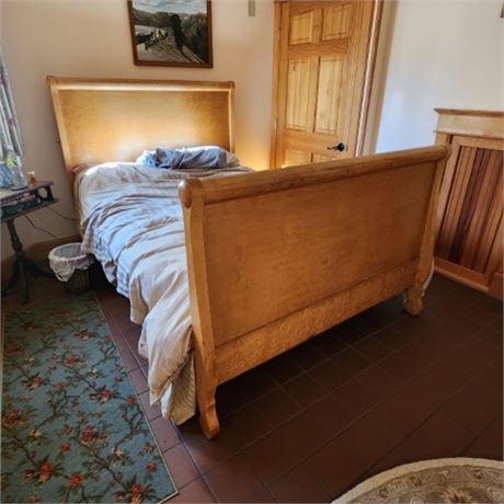 Vintage Full Size Sleigh Bed - Mattress not include - Downstairs